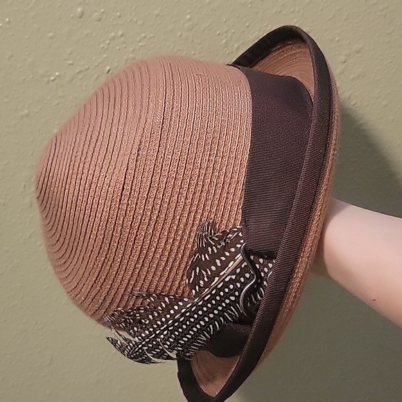 Women's Cloche Hat - Picture 3 of 3